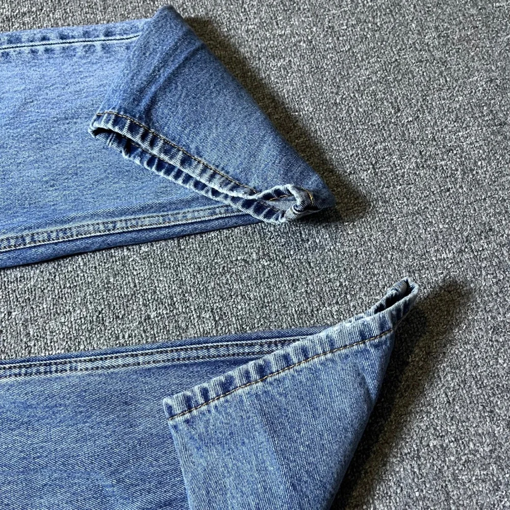 Levi's 505 Straight Leg Jeans 36x32 Blue Denim Distressed Classic Skater